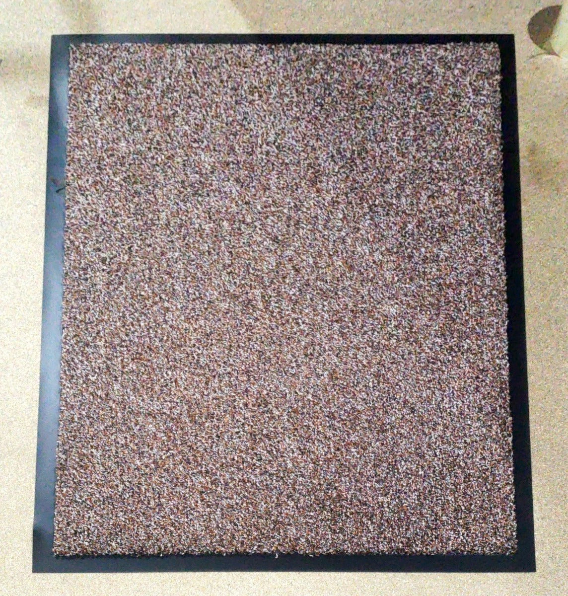 beige_2_12.jpg Edison Door Mat 60 x 90 Beige - 60 x 90cm - Image 1