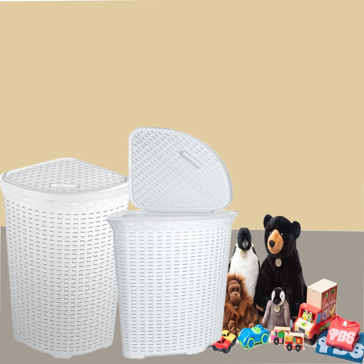 s-l1600_5_8.jpg White 52 Lt Rattan Corner Laundry Basket - Image 1